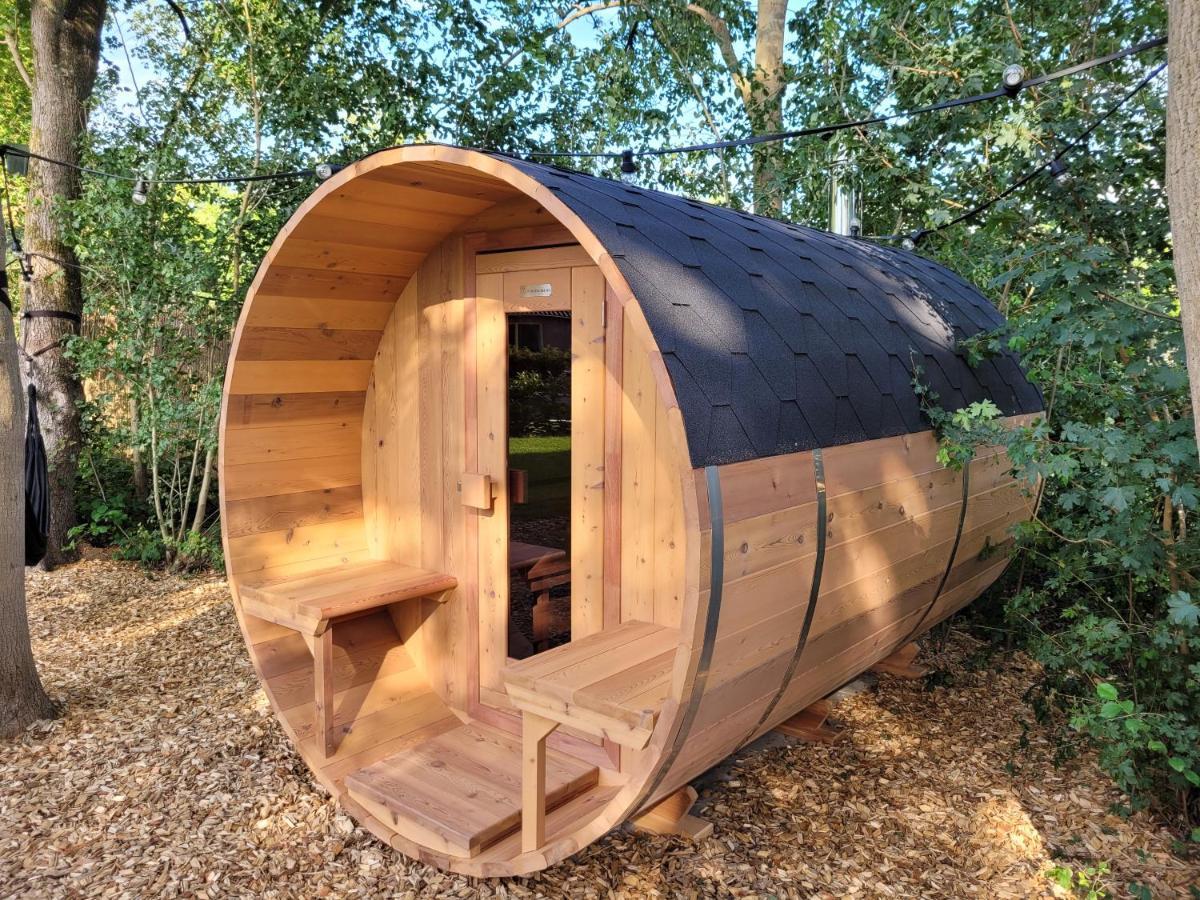 Retro Chic Wellness Met Hottub & Sauna Ewijk Exterior photo